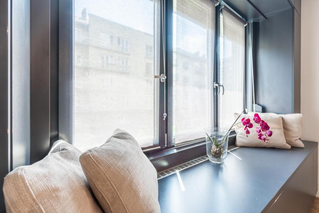 Bright Studio With Parliament View, Free Parking Budapest Bagian luar foto